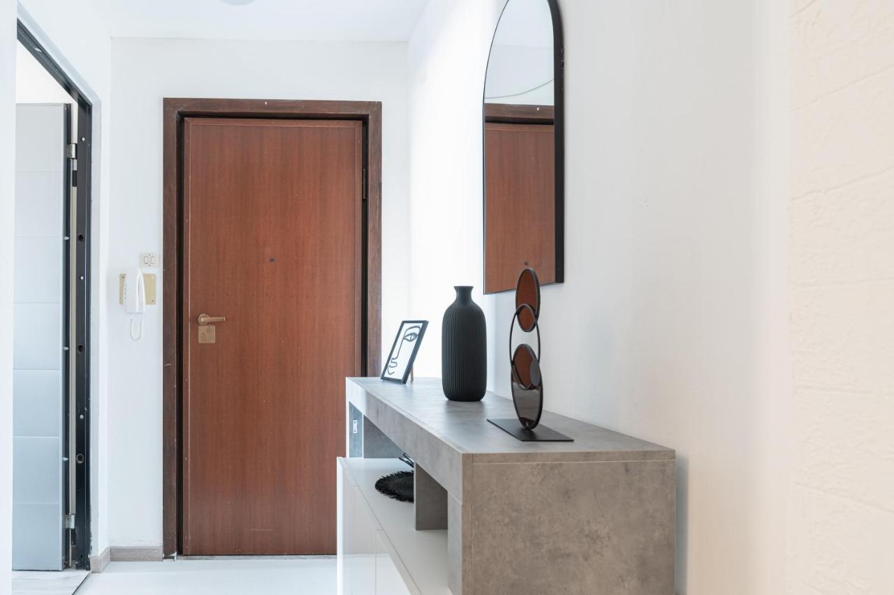 Almi - Guest Apartment Porto Torres Eksteriør billede