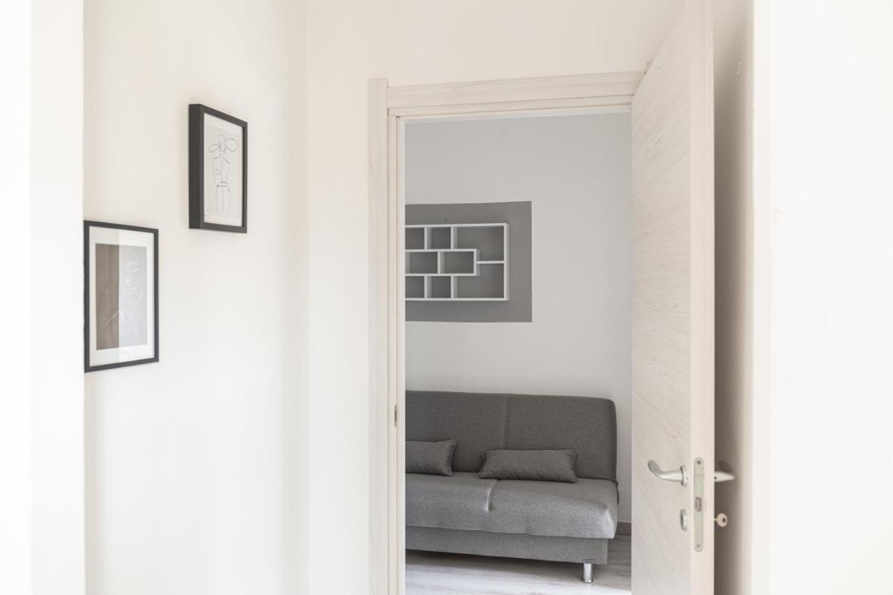 Almi - Guest Apartment Porto Torres Eksteriør billede