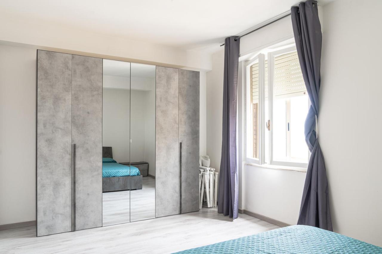 Almi - Guest Apartment Porto Torres Eksteriør billede