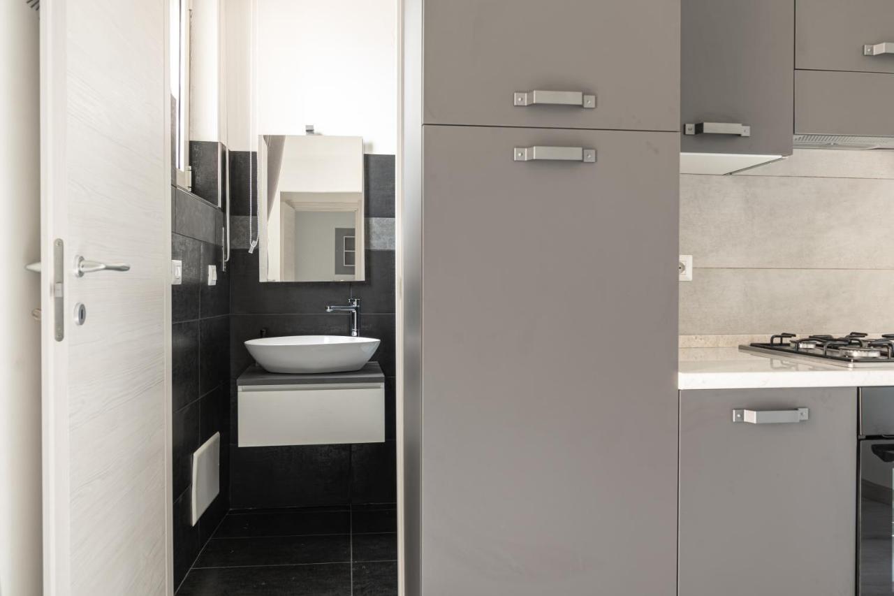 Almi - Guest Apartment Porto Torres Eksteriør billede
