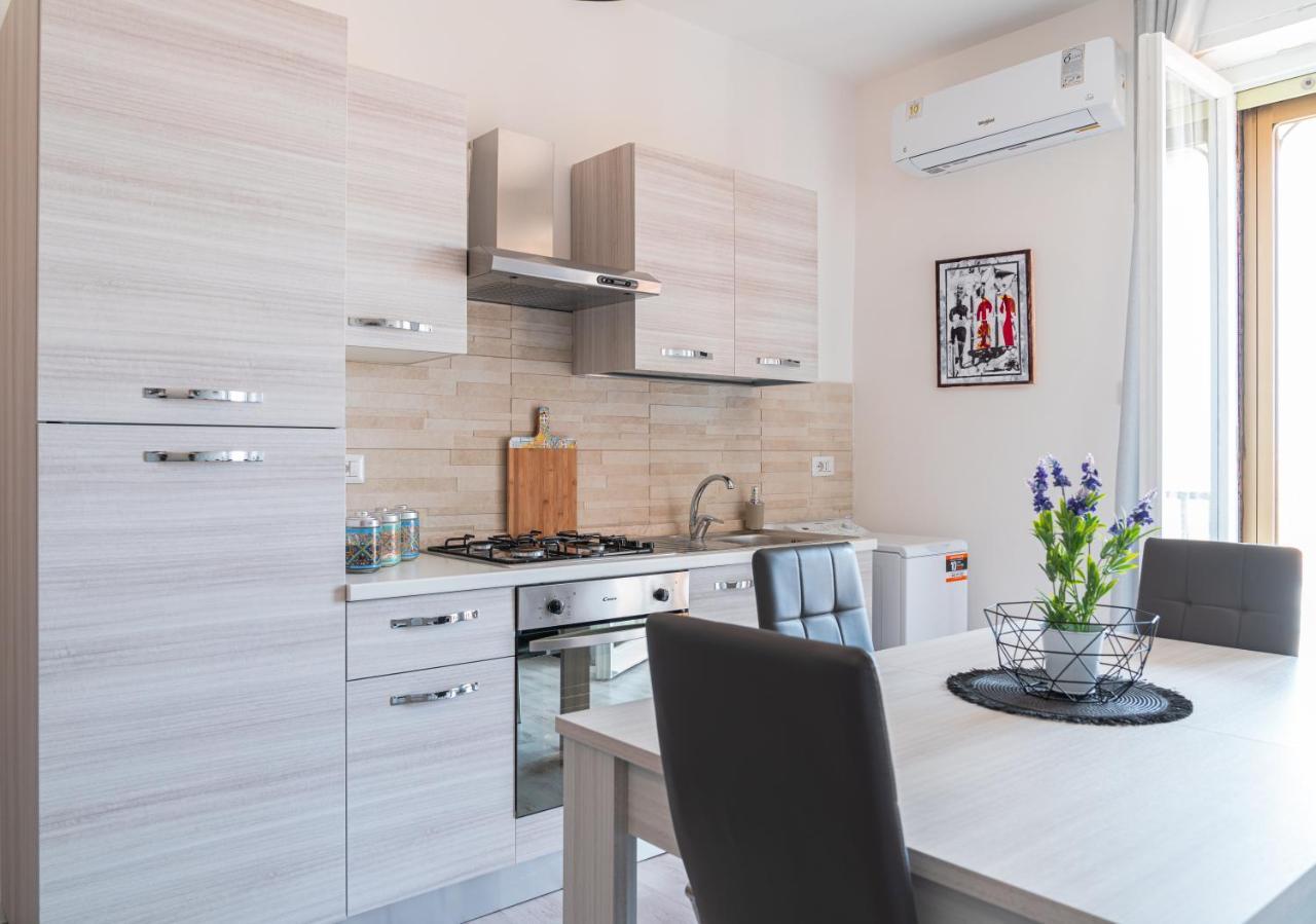 Almi - Guest Apartment Porto Torres Eksteriør billede